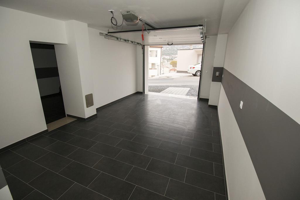 Lct Apartment Laura Omis Exterior photo